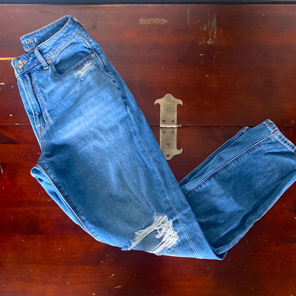 Stretch AE mom jeans